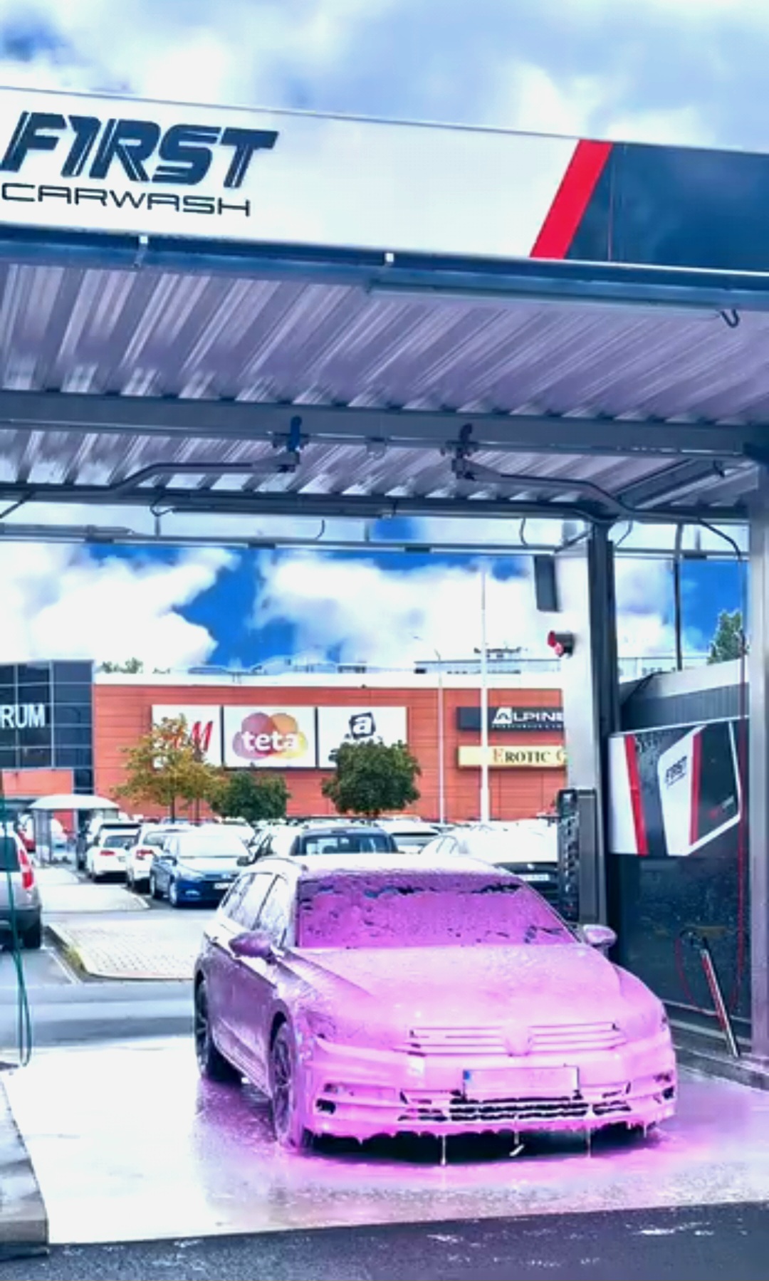 FIRST CARWASH foto 2