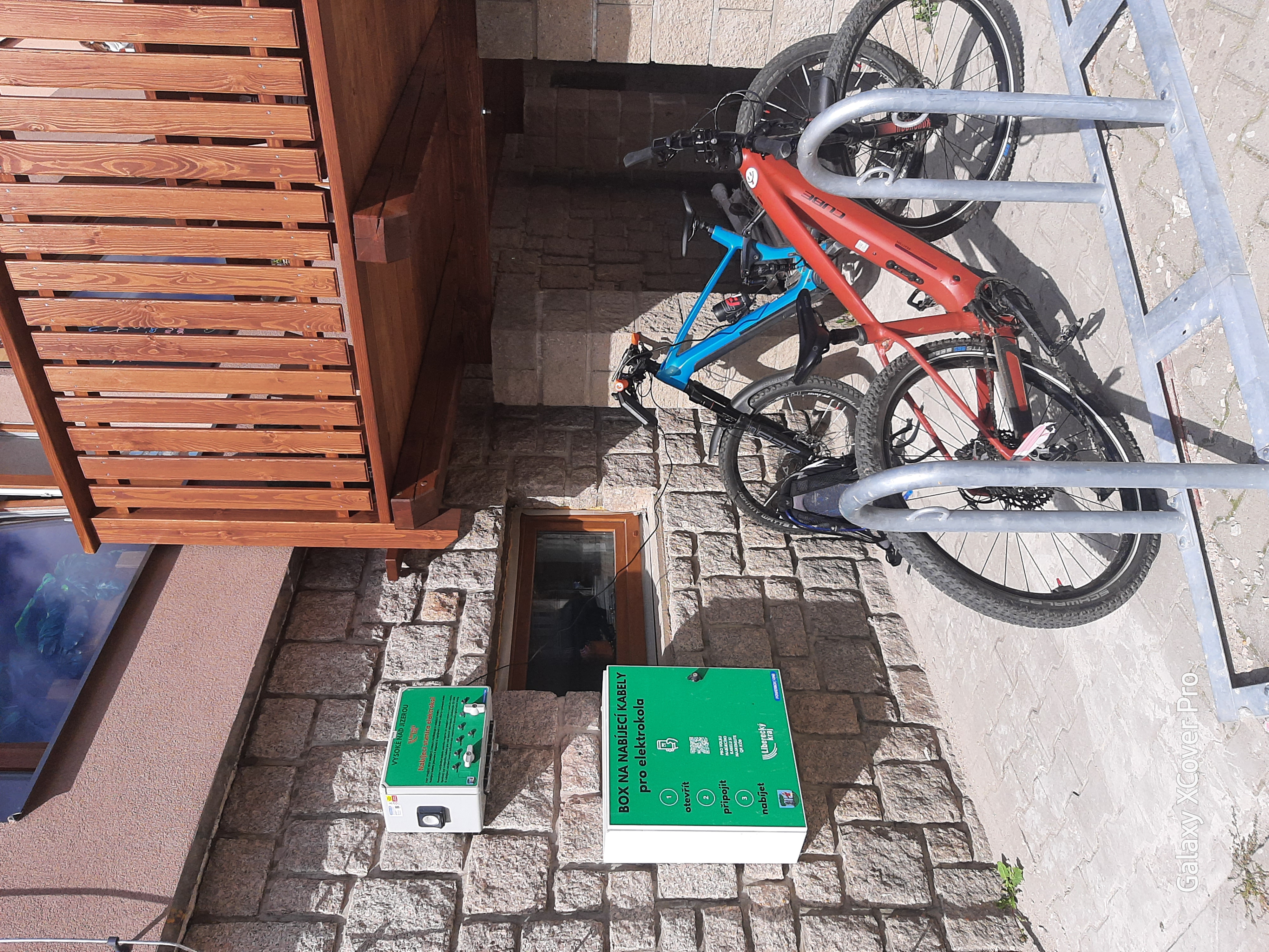 Nabíjecí stanice Město Vysoké nad Jizerou - náměsí foto 1