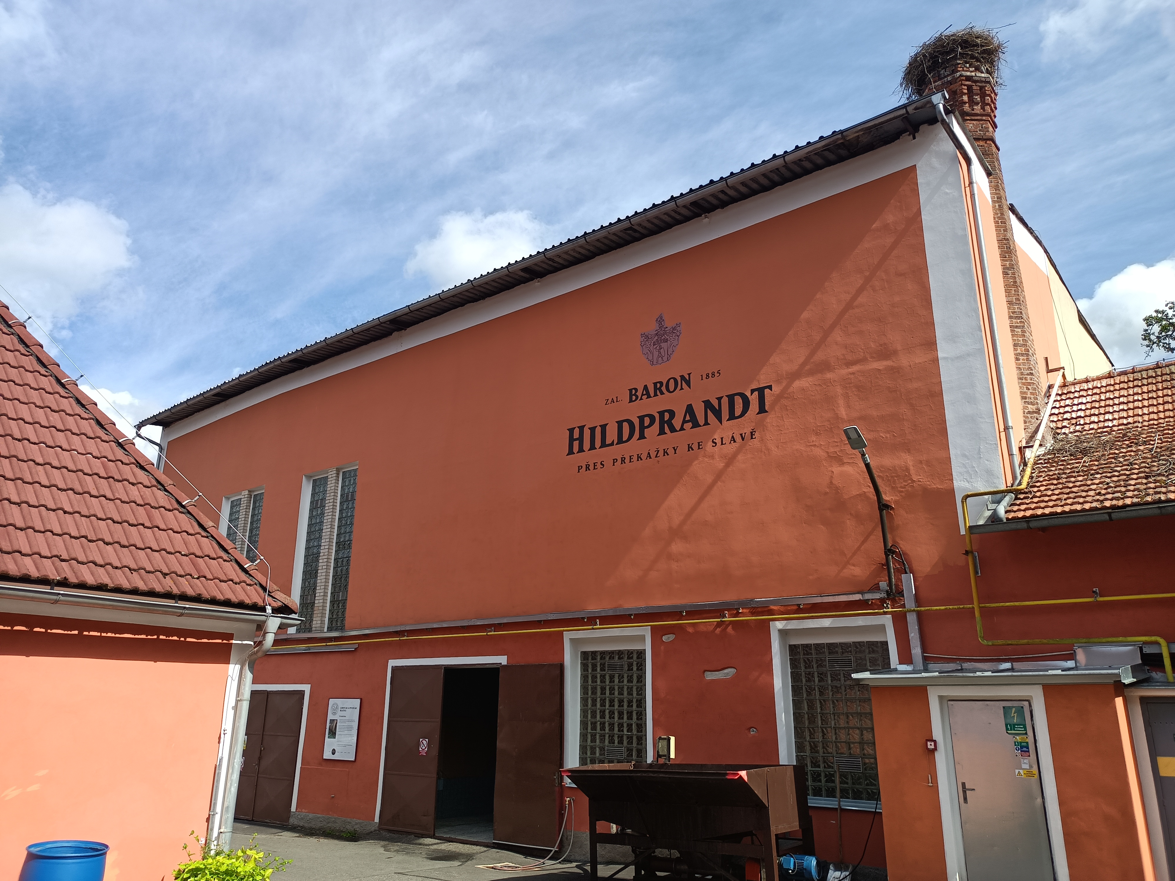 Liqui B Zámecký ovocný lihovar Blatná, s.r.o. foto 5