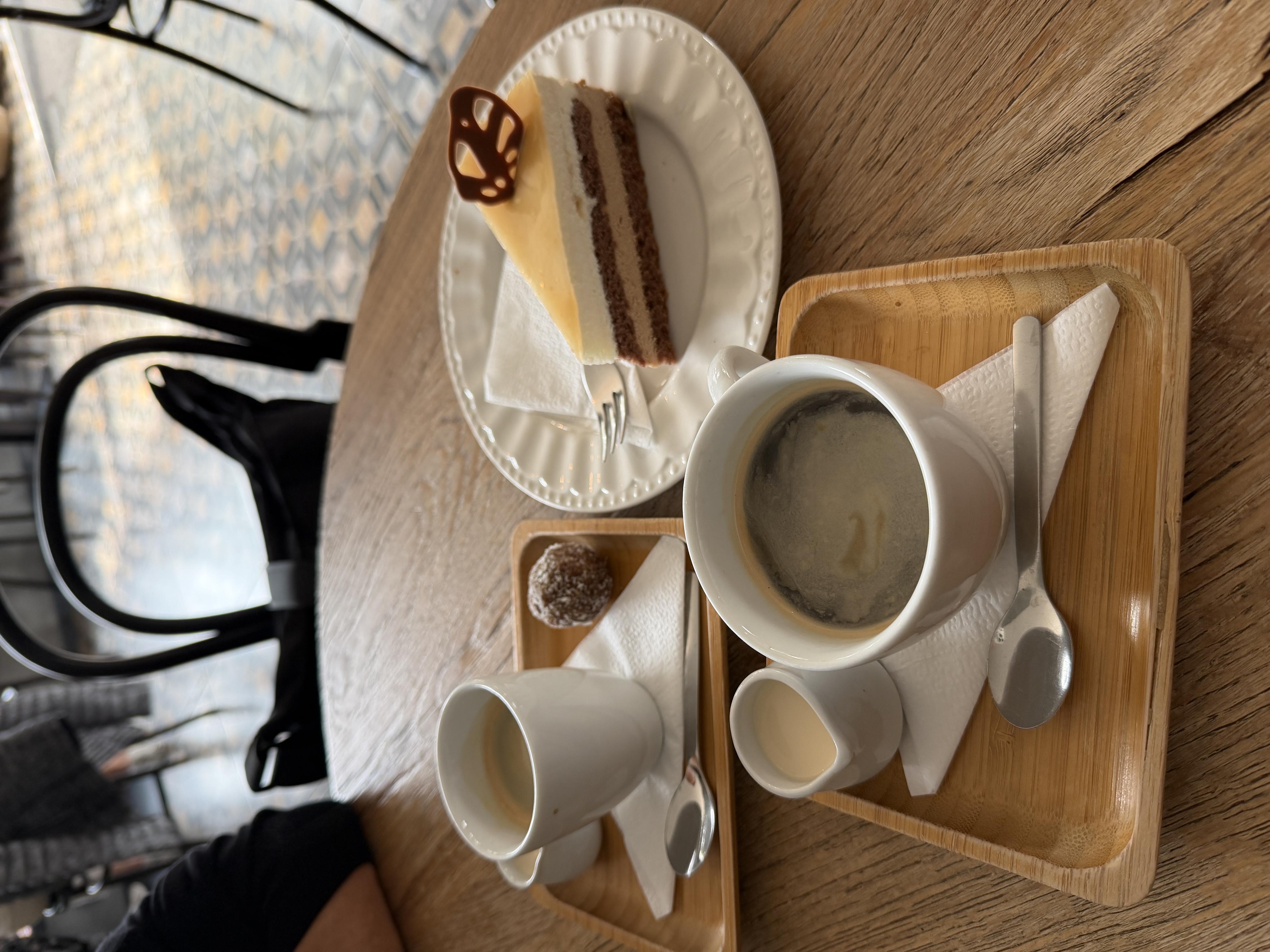 Café Klišé foto 1