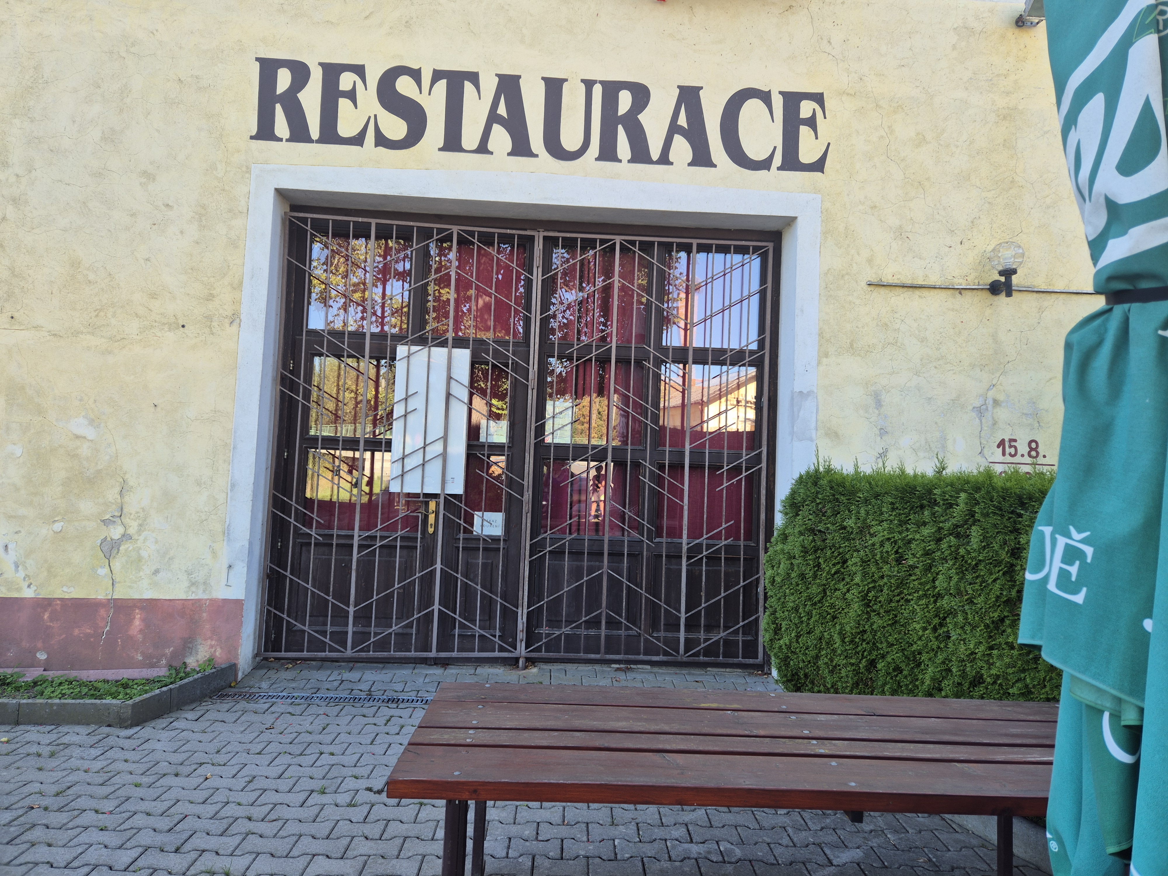 Restaurace - vinárna Ve Mlejně foto 4