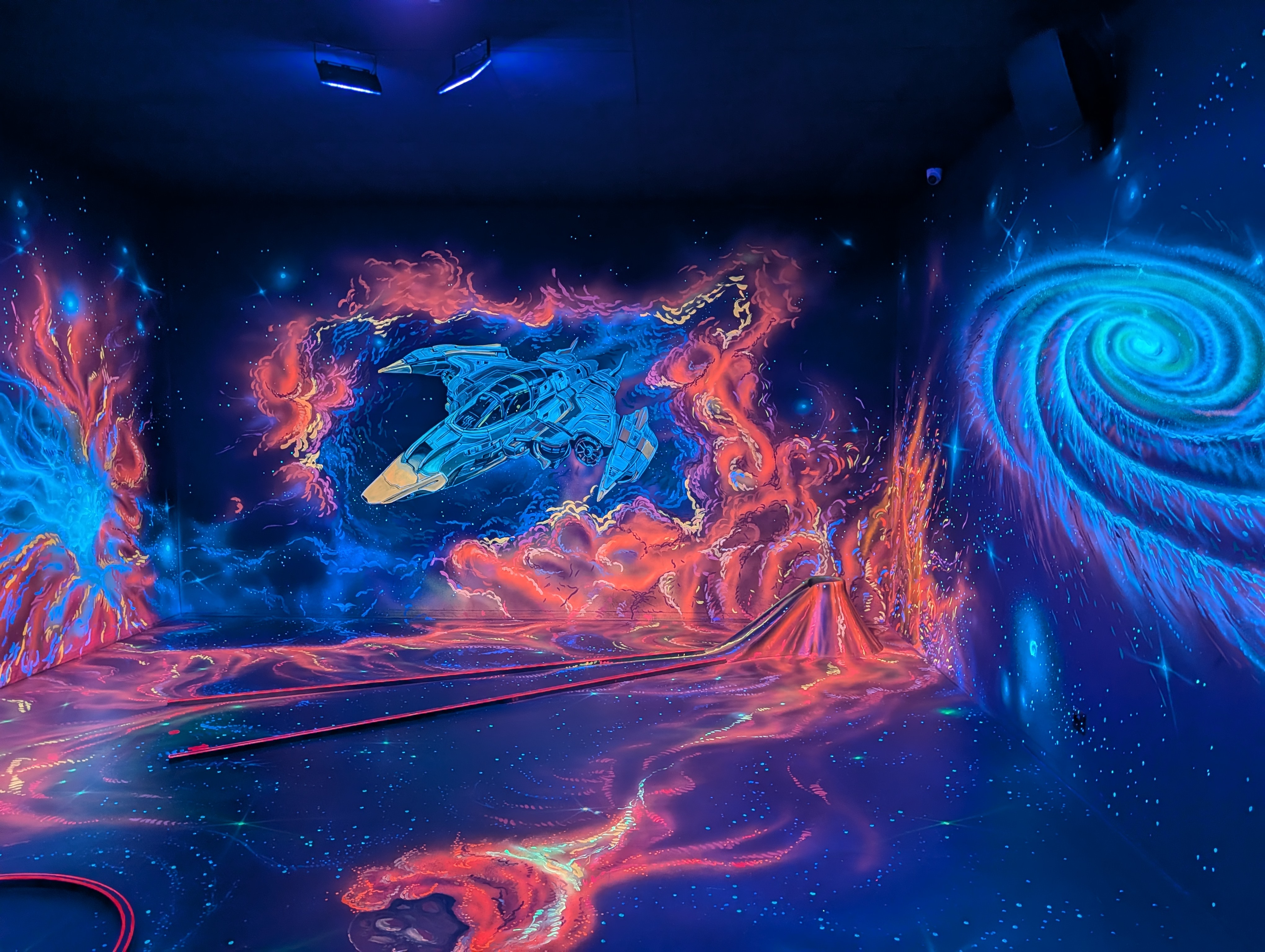 3D Black Light Minigolf foto 6
