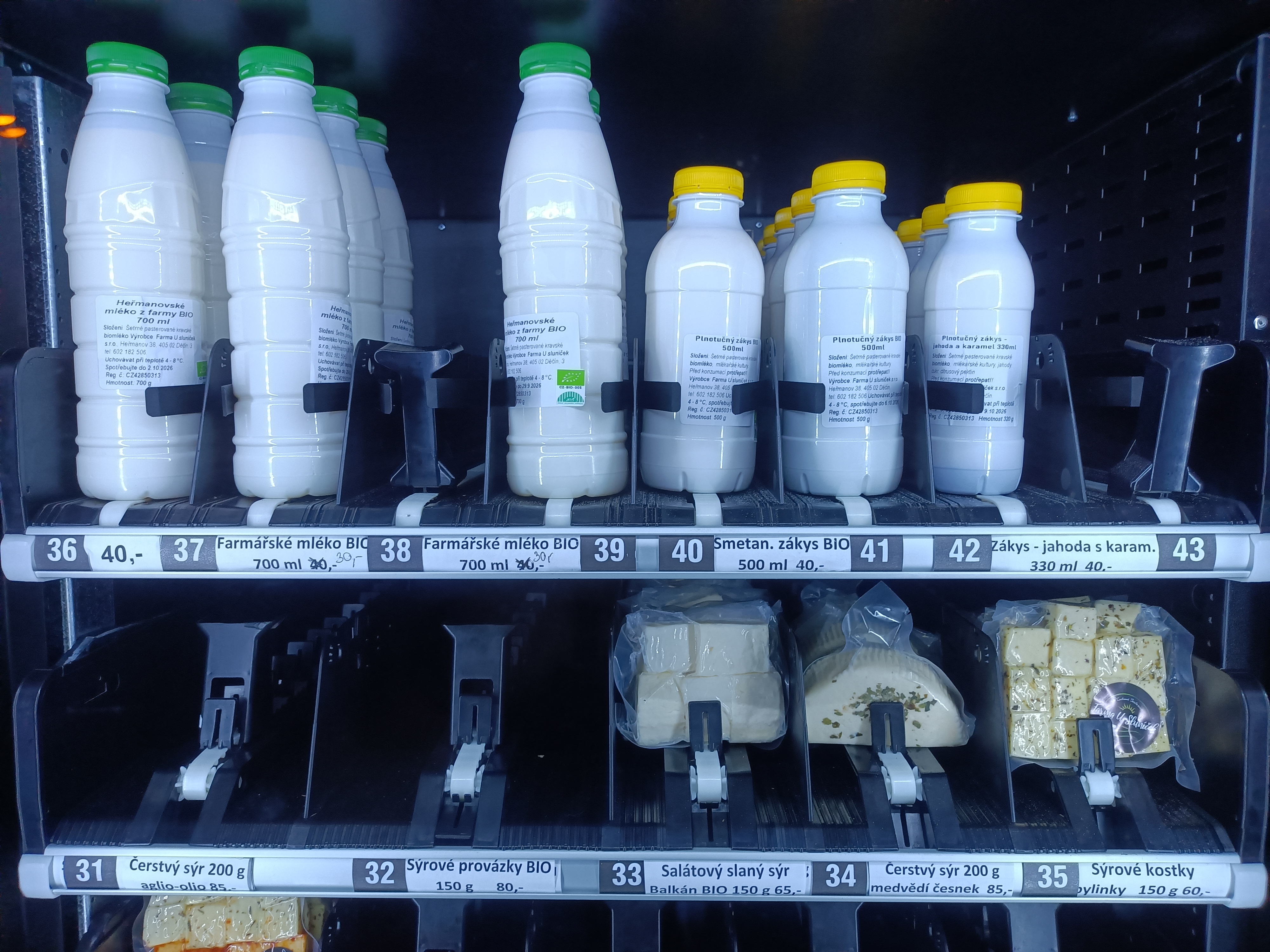 Automat na mléčné produkty foto 1