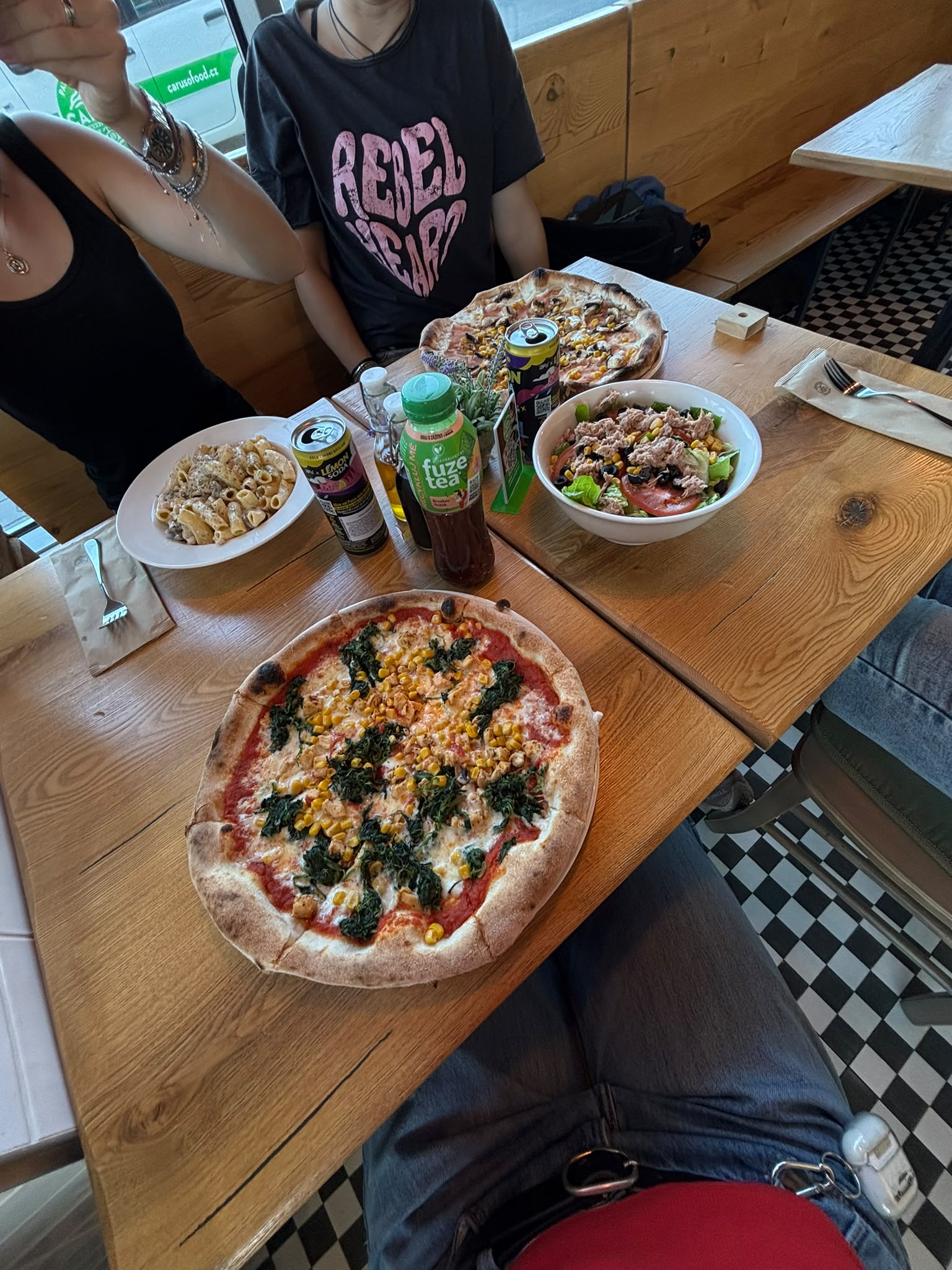 Caruso Pizza & Pasta foto 6