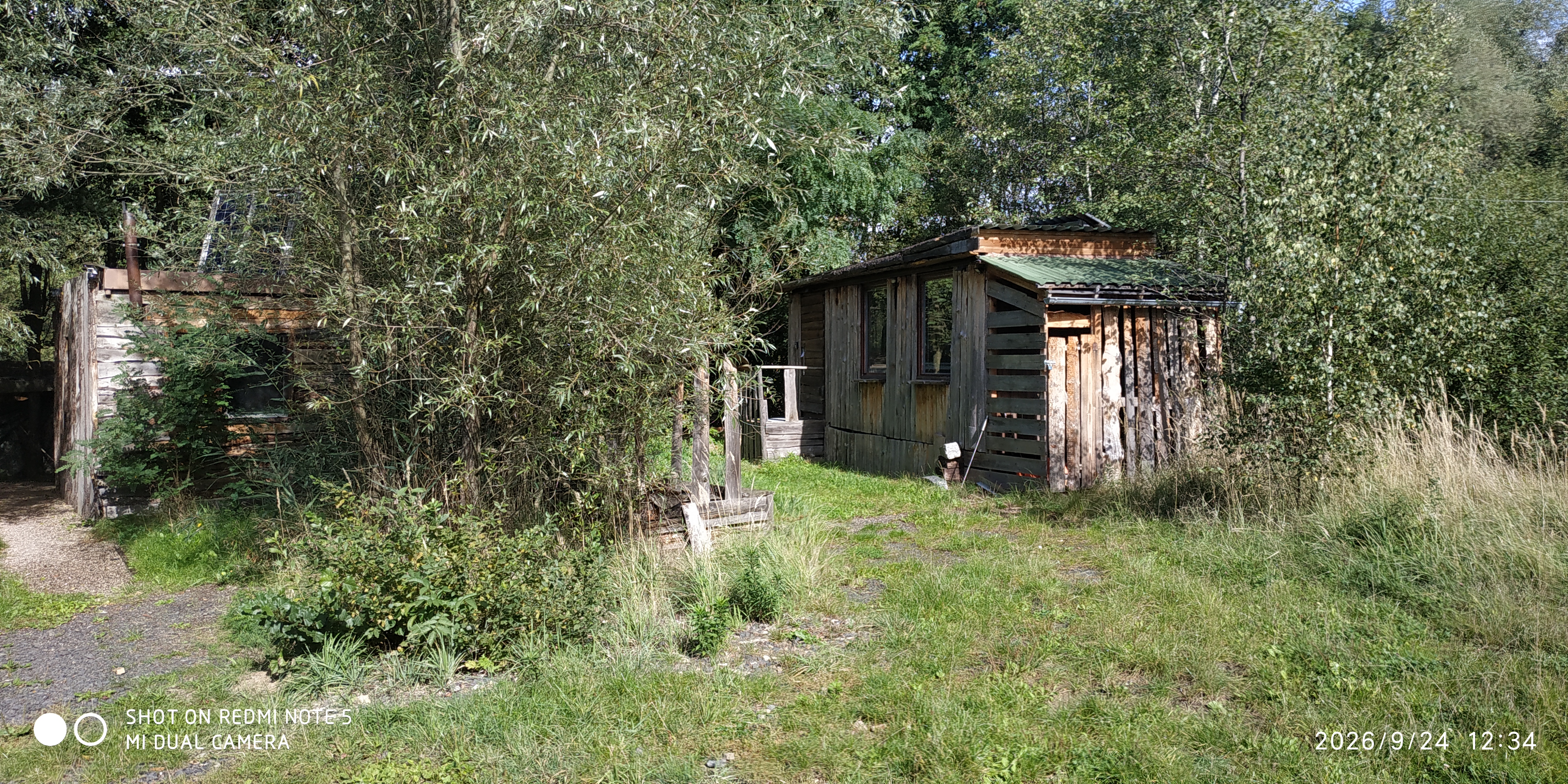 Maringotka u rybníčku foto 6