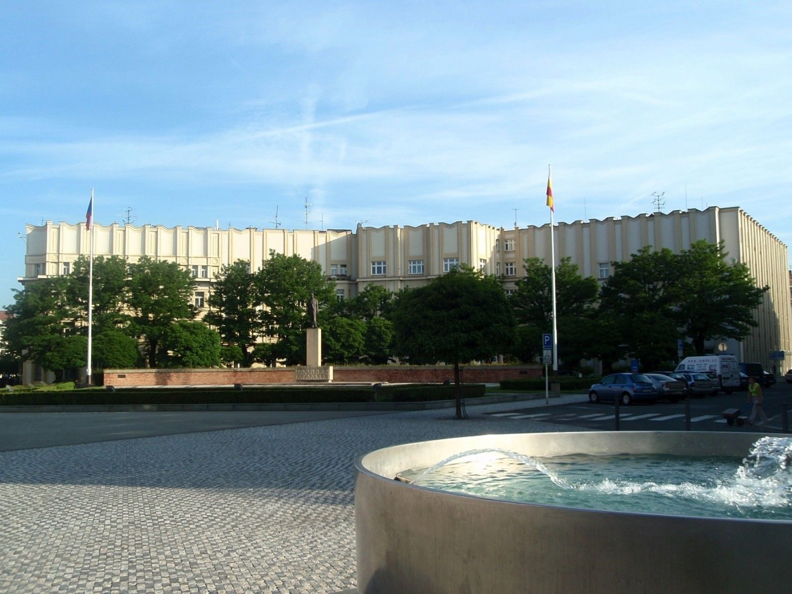 1600x1200_nl374N.jpg?fl=res,2200,2200,1